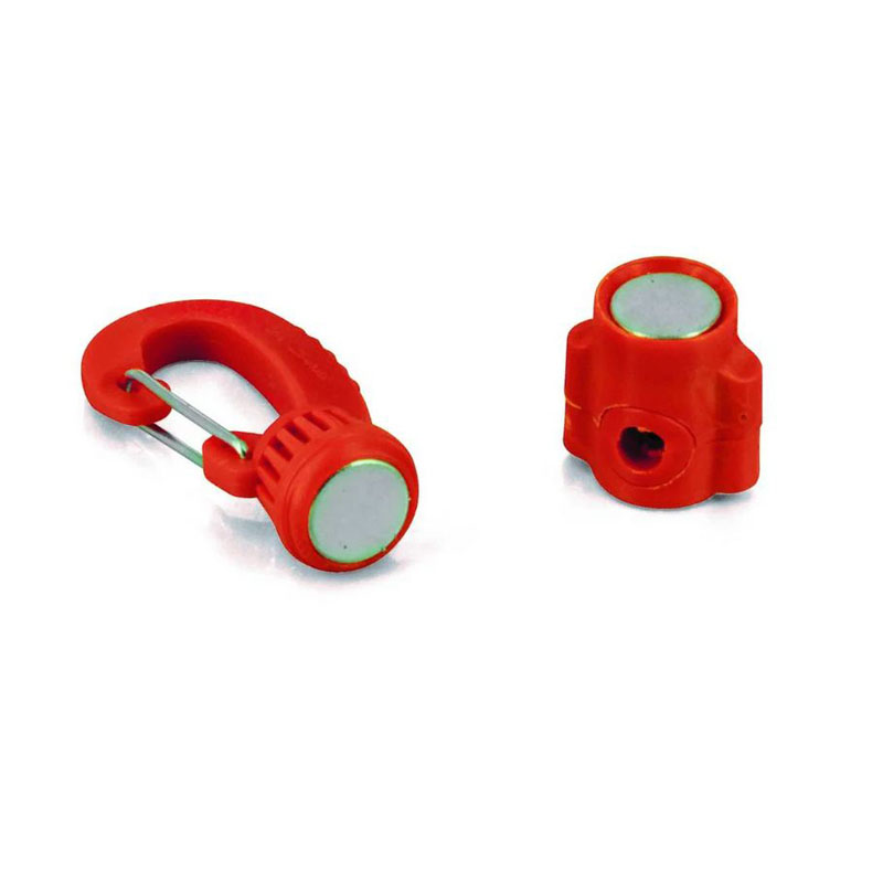 Echipament Scufundari - Accesorii - MAGNETIC HOSE HOLDER RED